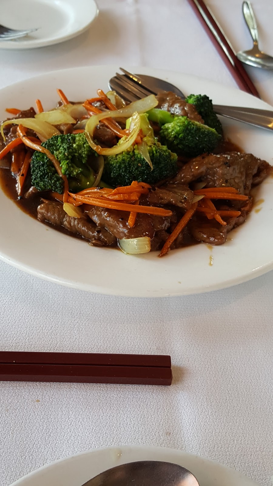 Redwood Gardens Chinese Restaurant | restaurant | 16 Garden Blvd, Dingley Village VIC 3172, Australia | 0395515643 OR +61 3 9551 5643