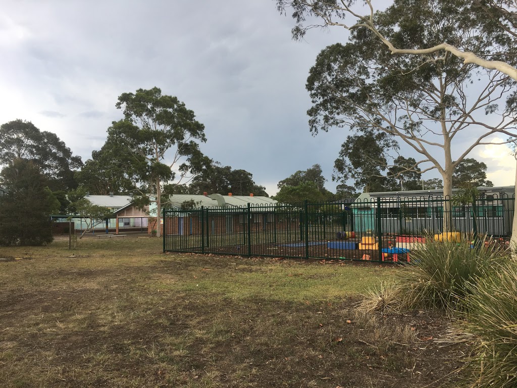 Villawood East Public School | school | Lowana St & Gundaroo Street, Villawood NSW 2163, Australia | 0297243339 OR +61 2 9724 3339