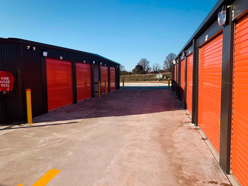 Blayney Storage Solutions | storage | 1 Radburn St, Blayney NSW 2799, Australia | 0263682010 OR +61 2 6368 2010