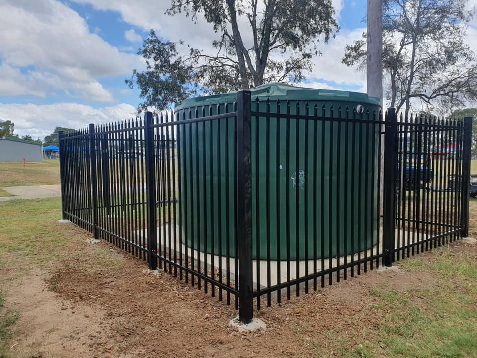 The Fence Place | Shed, 2 Price Ave, Kawana QLD 4701, Australia | Phone: (07) 4936 2088
