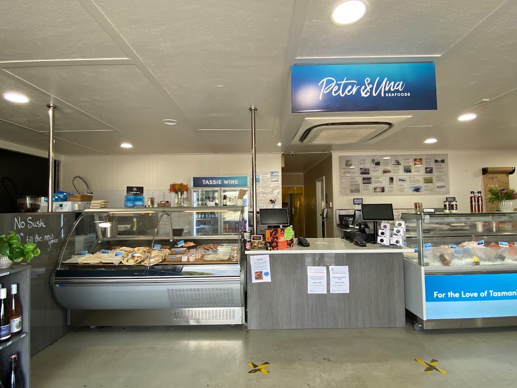 Peter & Una Seafoods | 134 Tarleton St, East Devonport TAS 7310, Australia | Phone: (03) 6449 4101