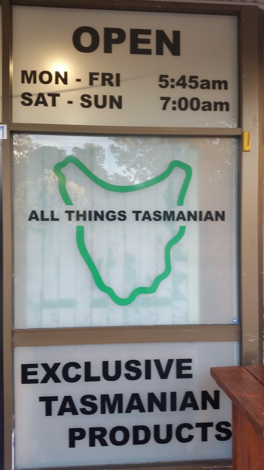 All Things Tasmanian | cafe | 20 Bogong St, Riverhills QLD 4074, Australia