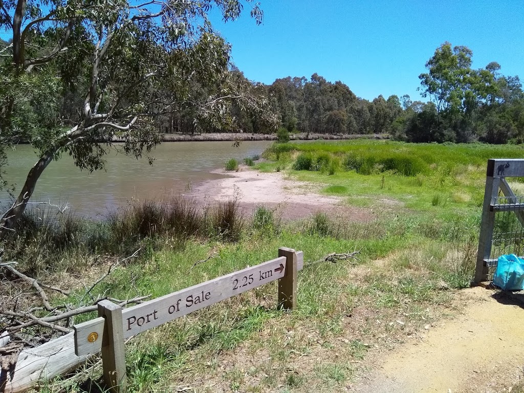 Sale Common Nature Conservation Reserve (Parking) | park | S Gippsland Hwy, Longford VIC 3851, Australia