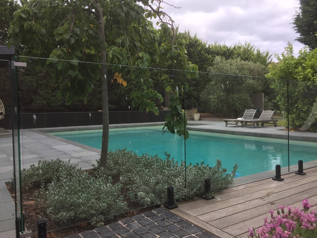 Surfcoast Pool Fences | 155 S Beach Rd, Torquay VIC 3228, Australia | Phone: 0402 839 644