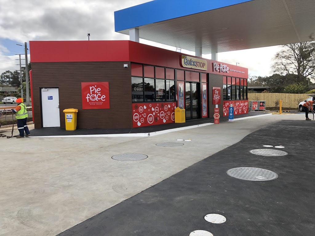 United Leongatha (Pie Face) | gas station | 1 Shingler St, Leongatha VIC 3953, Australia