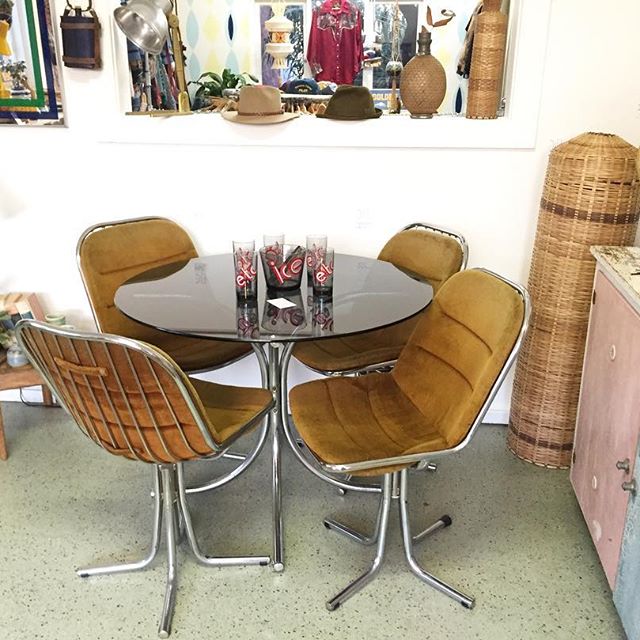 Pineapple Vintage | furniture store | 6 Rosetta St, West Croydon SA 5008, Australia | 0413405277 OR +61 413 405 277