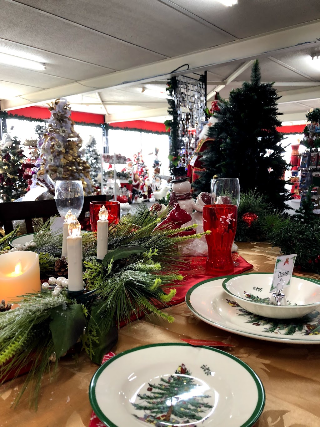 Christmas Elves Ferntree Gully | store | 827 Burwood Hwy, Ferntree Gully VIC 3156, Australia | 1300435837 OR +61 1300 435 837