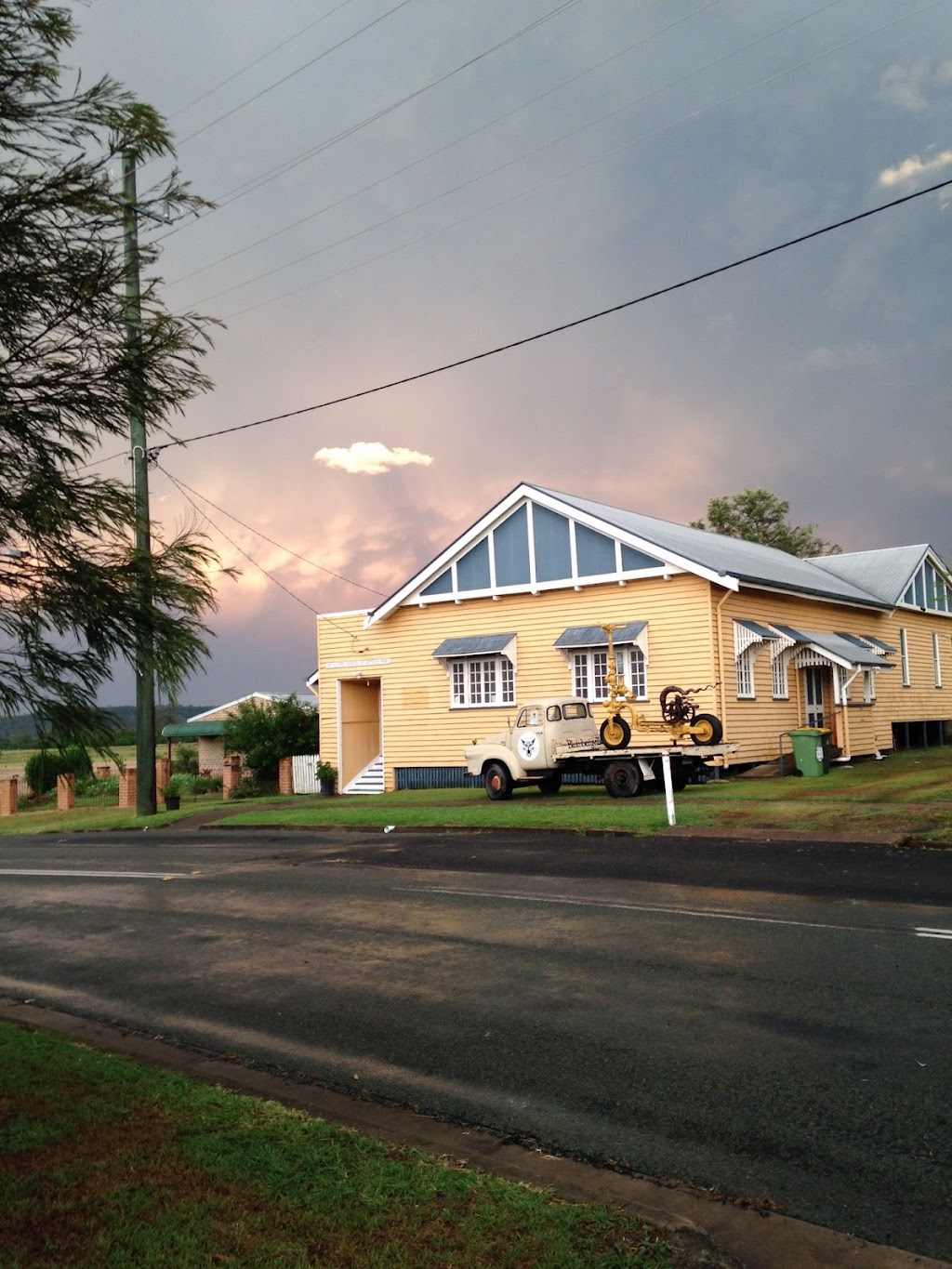Mount Alford School of Arts Hall | 889 Reckumpilla St, Mount Alford QLD 4310, Australia | Phone: 0490 067 661