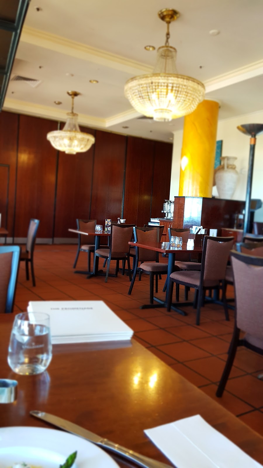 The Promenade Restaurant - Stamford Grand Adelaide, 2 Jetty Rd, Glenelg ...
