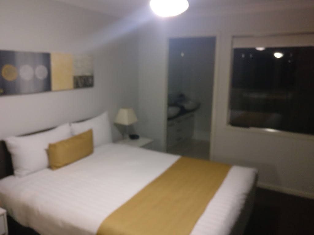 21 on Hursley Motel Apartments | lodging | 21 Hursley Rd, Toowoomba City QLD 4350, Australia | 0746334450 OR +61 7 4633 4450