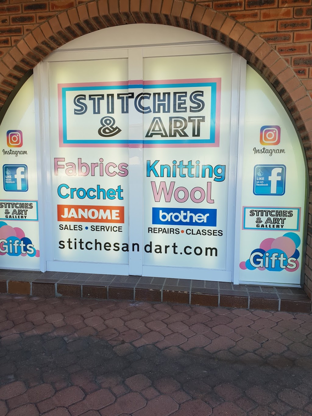 Stitches and Art gallery | home goods store | Shops 2 & 4, 11 Yacaaba Street, Nelson Bay, Corlette NSW 2315, Australia