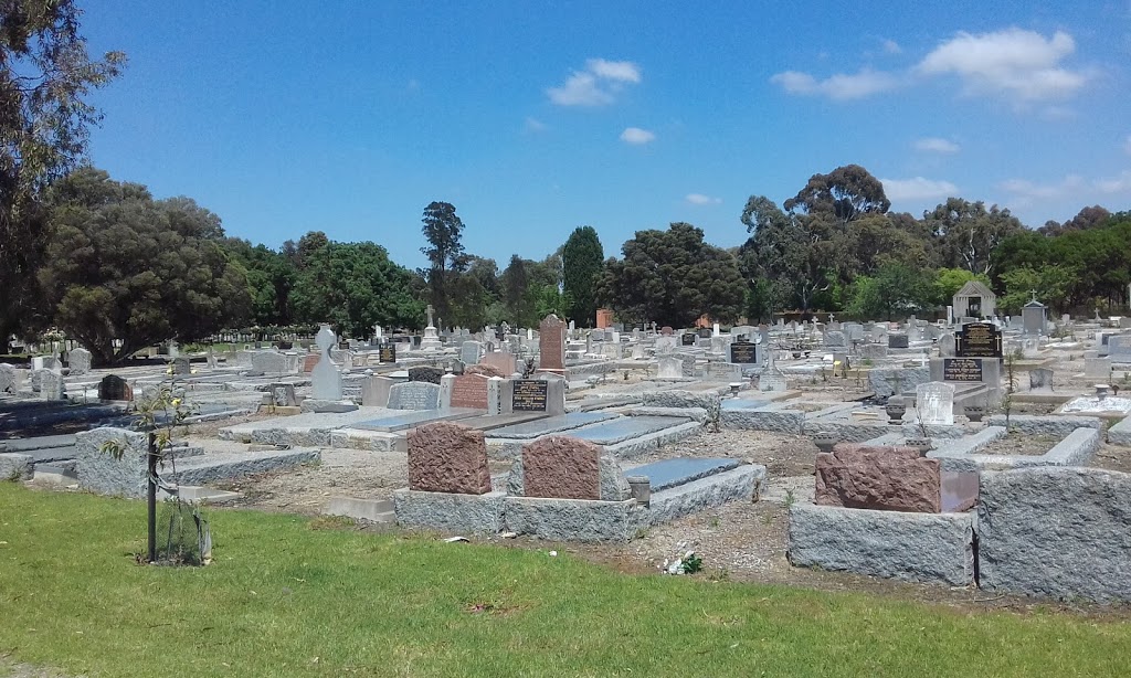 Fawkner Memorial Park | cemetery | 1187 Sydney Rd, Fawkner VIC 3060, Australia | 1300022298 OR +61 1300 022 298