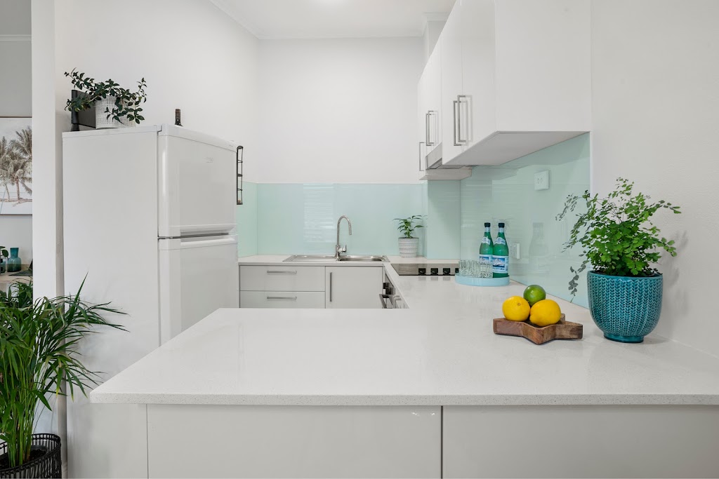 Avalon Beachside Apartment | 1 Avalon Parade, Avalon Beach NSW 2107, Australia | Phone: 0410 589 000