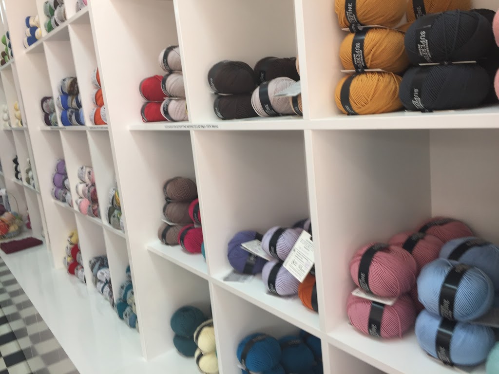 Yarn Glorious Yarn | Taringa Professional Centre, 11/180 Moggill Rd, Taringa QLD 4068, Australia | Phone: 0438 374 364