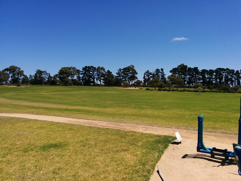 Mavis Hutter Reserve | park | 95 Old Dandenong Rd, Oakleigh South VIC 3167, Australia