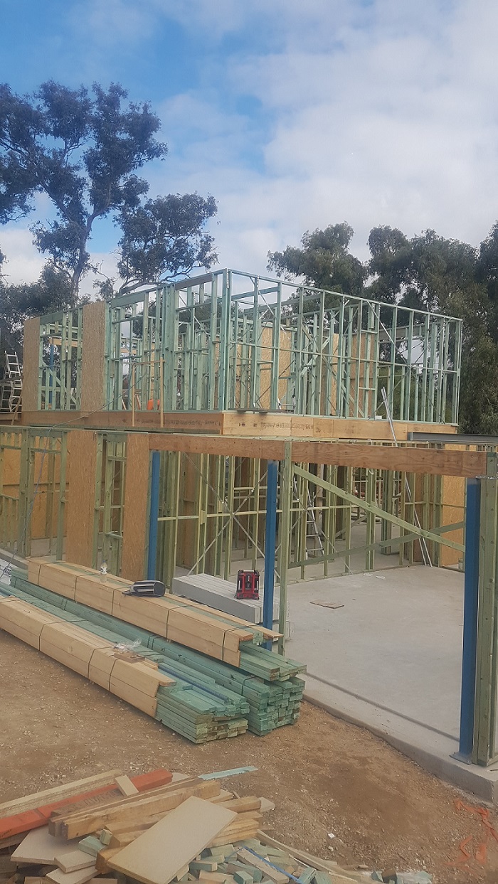 Gawler Builder/Carpenter | 19 Chignell Cct, Reid SA 5118, Australia | Phone: 0415 600 698