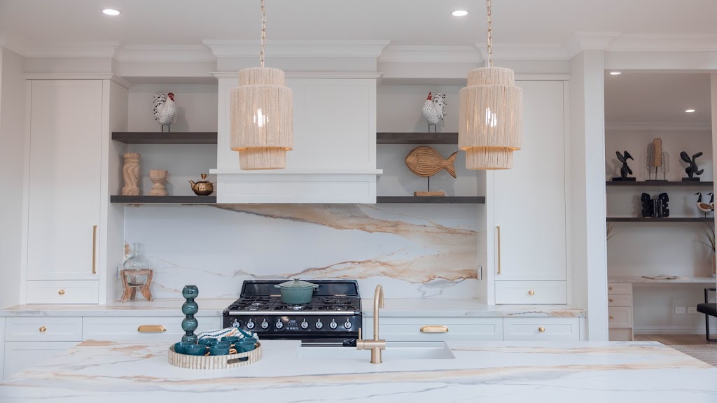 Trend Connection Display Home (Leppington HomeWorld) - London 35 | 17 Cato Cct, Leppington NSW 2179, Australia | Phone: 1300 916 178