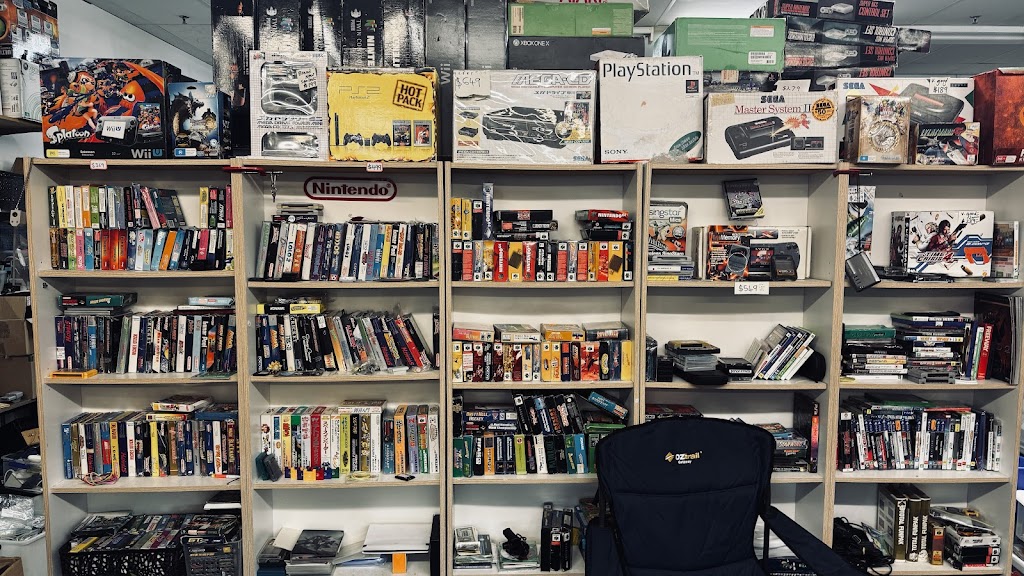 Eddies Retro | 700 Logan Rd, Greenslopes QLD 4120, Australia | Phone: 0481 876 264