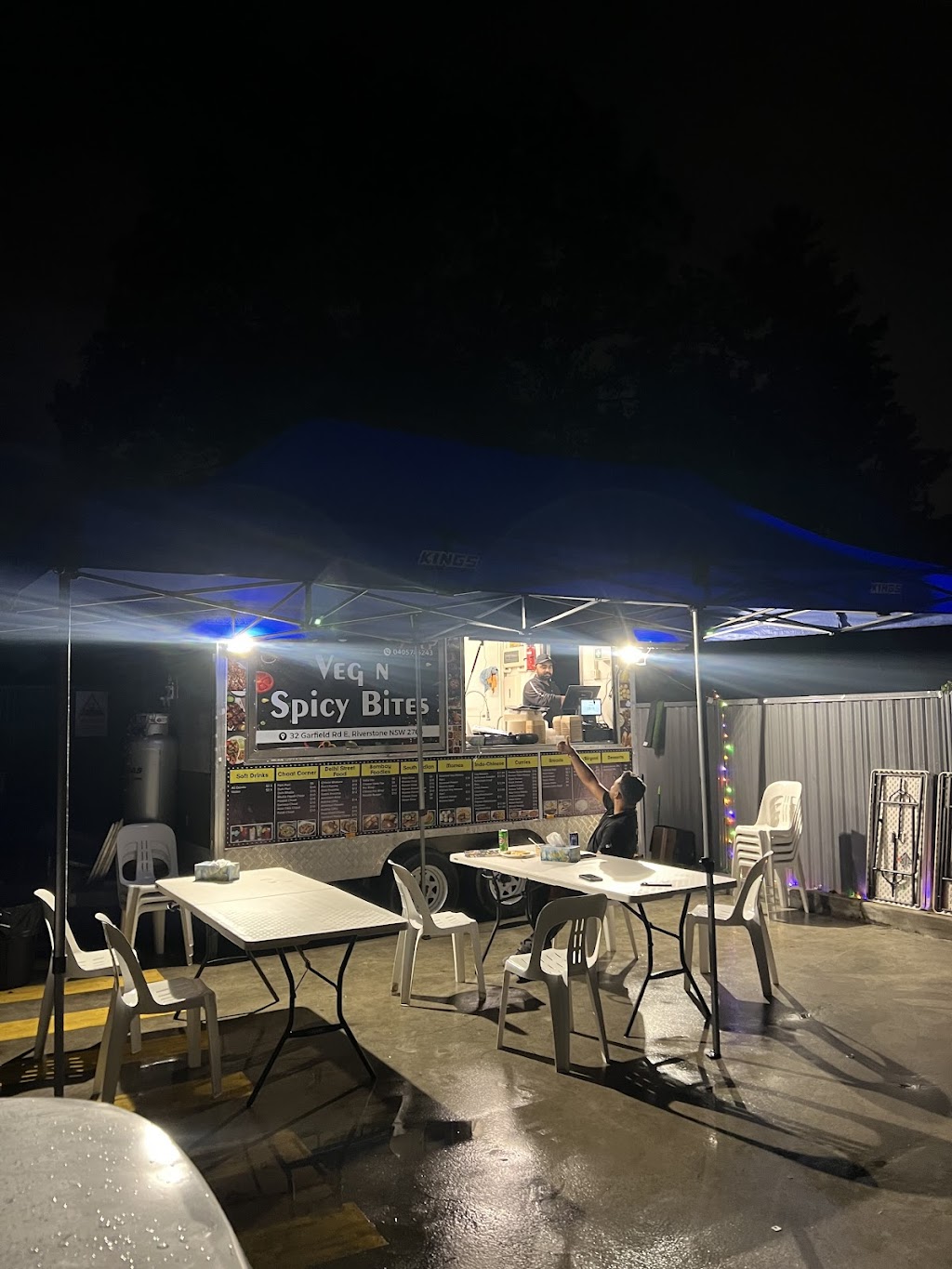 Veg n Spicy Bites | 32 Garfield Rd E, Riverstone NSW 2765, Australia | Phone: 0405 786 243