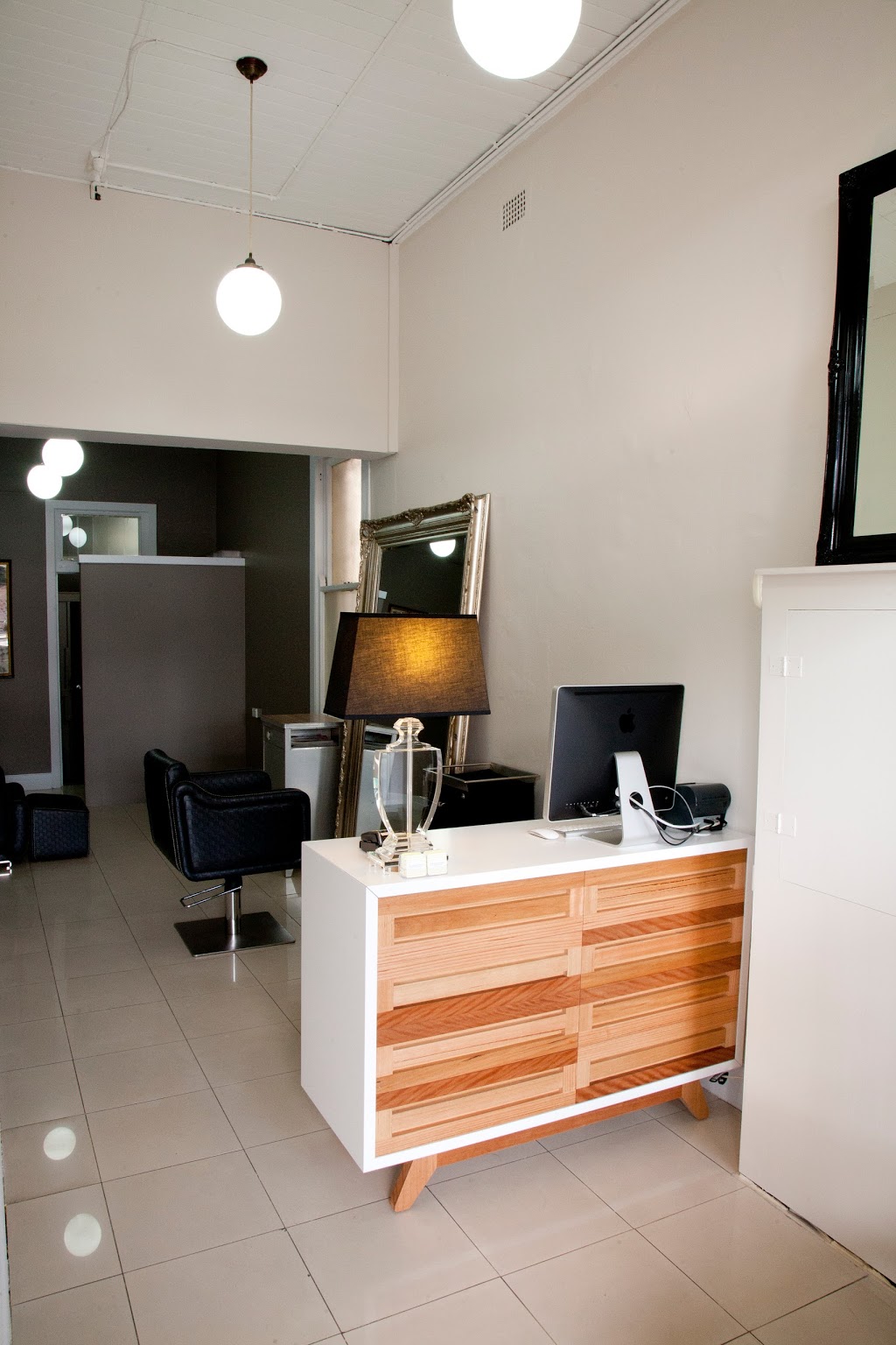 Kylie Urquijo Salon | 111 Johnston St, Annandale NSW 2038, Australia | Phone: 0425 316 644