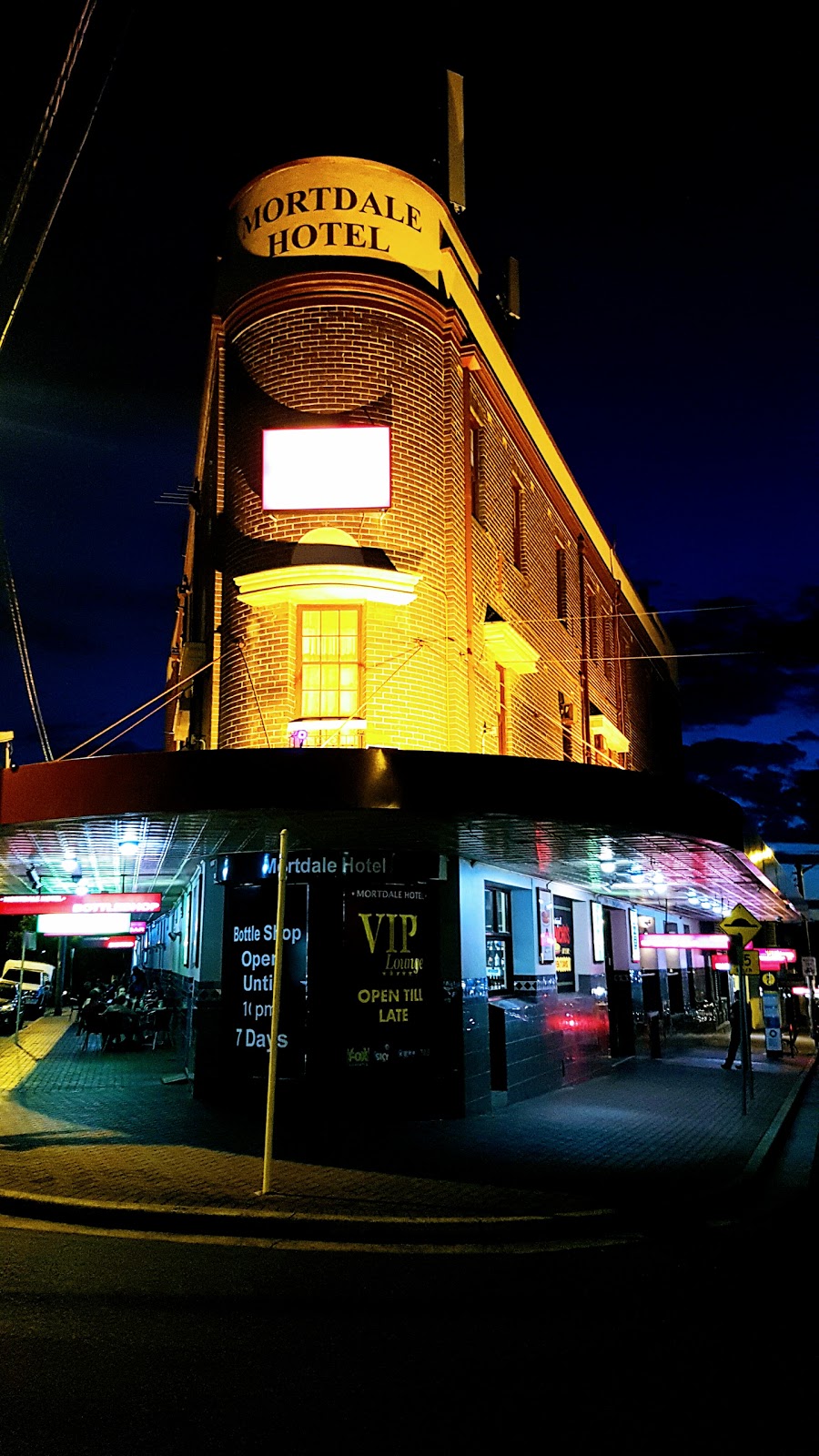 Mortdale Hotel | lodging | 1 Pitt St, Mortdale NSW 2223, Australia | 0295801174 OR +61 2 9580 1174