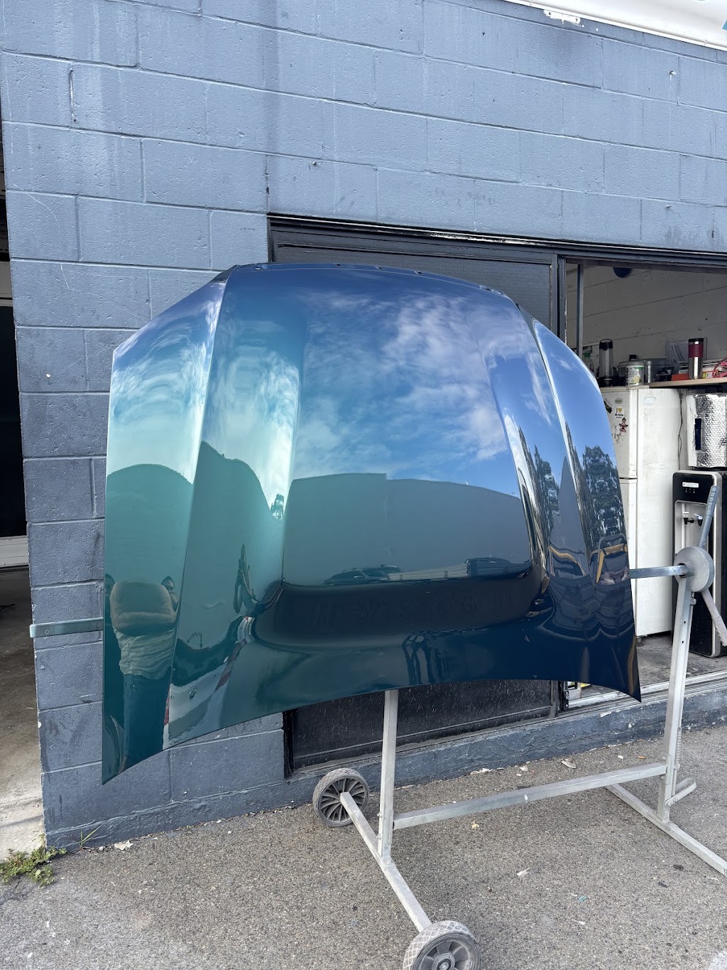 Gold Coast City Smash Repairs | 4 Case St, Southport QLD 4215, Australia | Phone: 0411 808 696