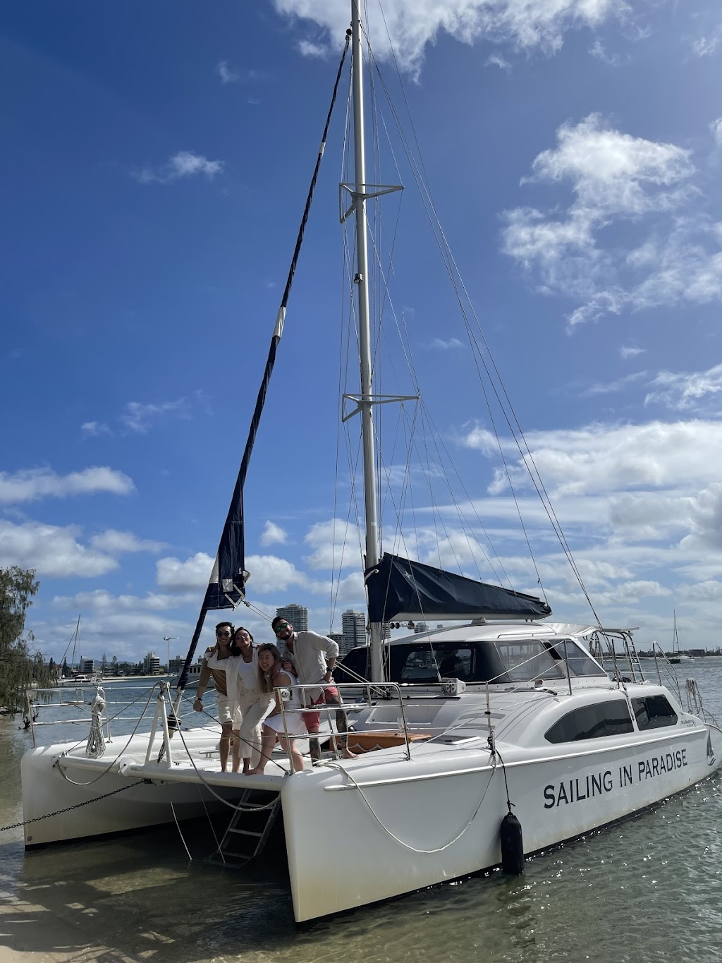 Sailing In Paradise Gold Coast Boat Charters | travel agency | 74 Seaworld Dr, Main Beach QLD 4217, Australia | 0438915222 OR +61 438 915 222