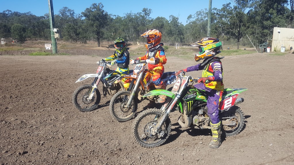 Moreton Districts Motocross |  | Robin St, Chuwar QLD 4306, Australia | 0476170001 OR +61 476 170 001