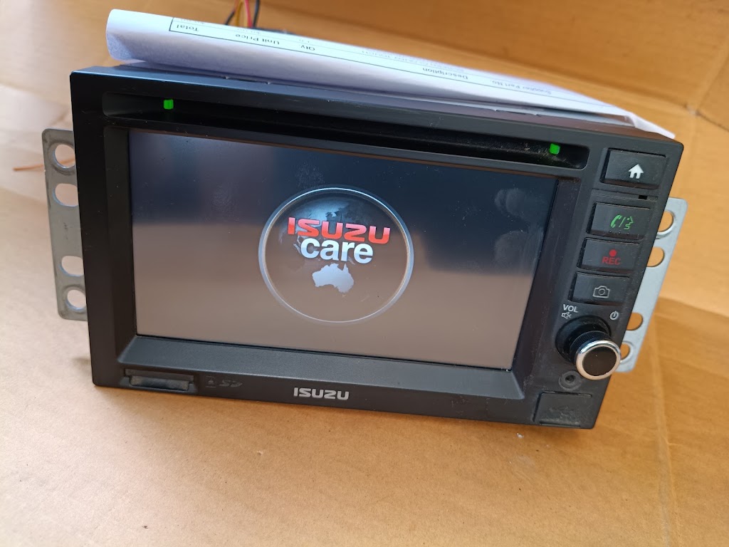 Ultimate Accessory Installation | 8 Greenvale St, Fairfield West NSW 2165, Australia | Phone: 0469 338 899