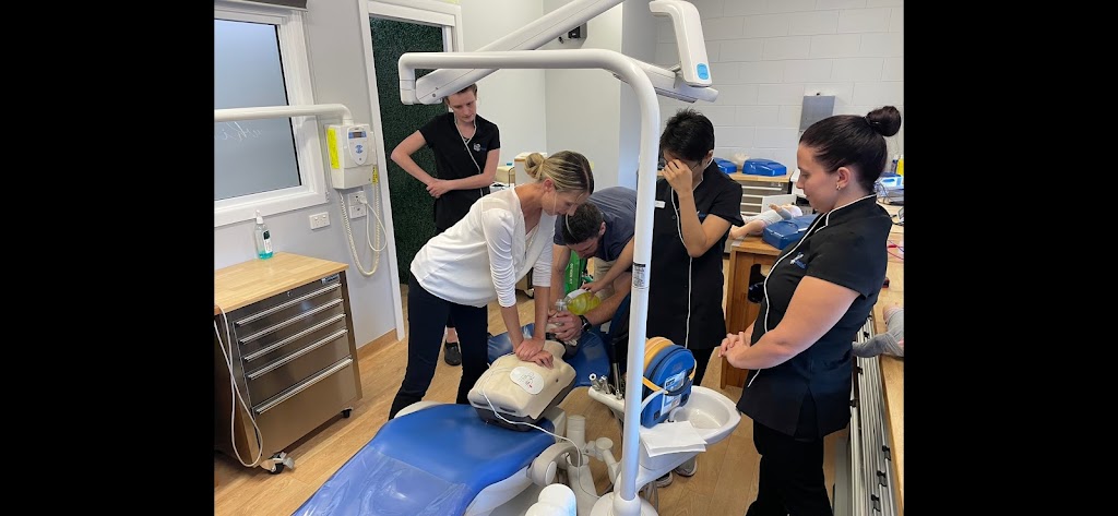 Accredited First Aid | 23 Steel St, Redhead NSW 2290, Australia | Phone: 0427 937 974