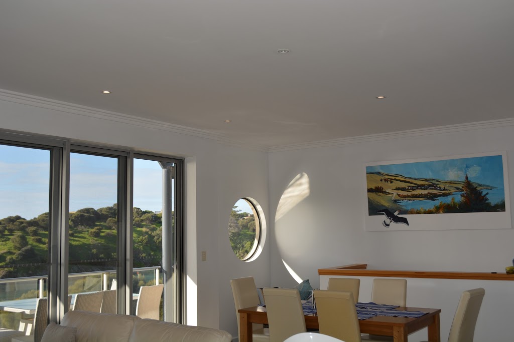 Shearwaters Apartment Kangaroo Island | 32 Howard Dr, Penneshaw SA 5222, Australia | Phone: 0468914622