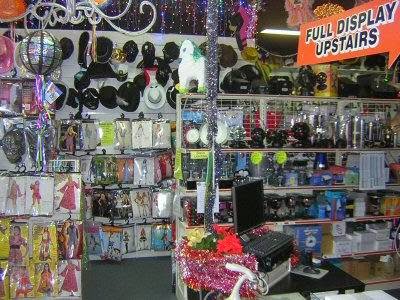 Party Supply Warehouse | clothing store | 1/175 The Entrance Rd, Erina NSW 2250, Australia | 0243672999 OR +61 2 4367 2999