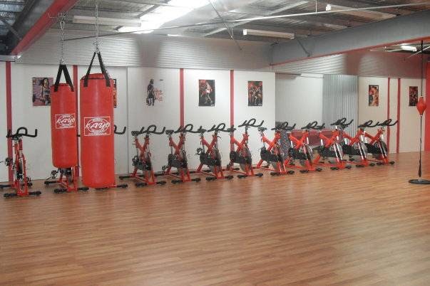 Fit Mania Group Fitness Training | gym | Factory 5. 1021 Western Highway, (enter via service lane at BP crn Westwood Drv), Caroline Springs VIC 3023, Australia | 0407055231 OR +61 407 055 231