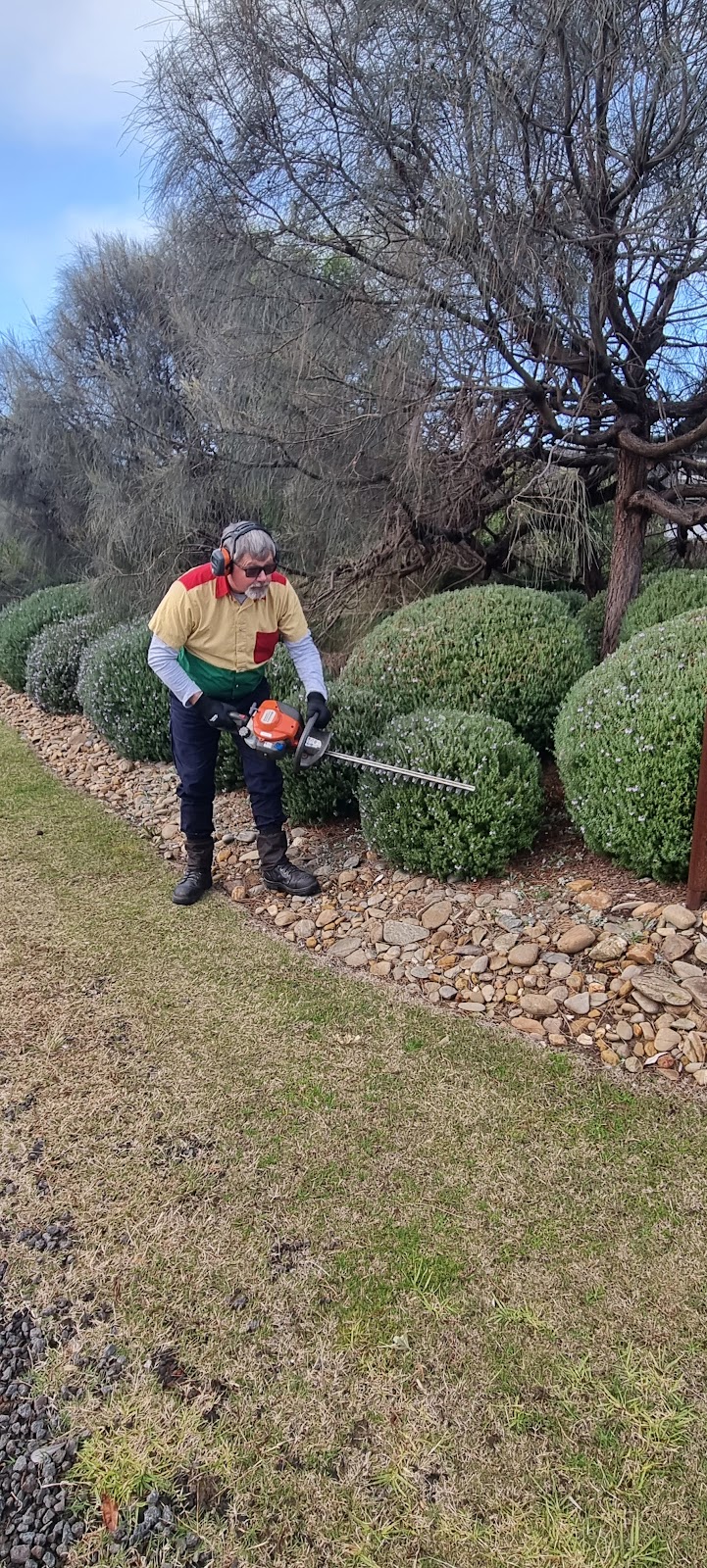 Disa Irrigation, Landscaping & Horticulture | 15 Somerset Ct, Bannockburn VIC 3331, Australia | Phone: 0400 005 173