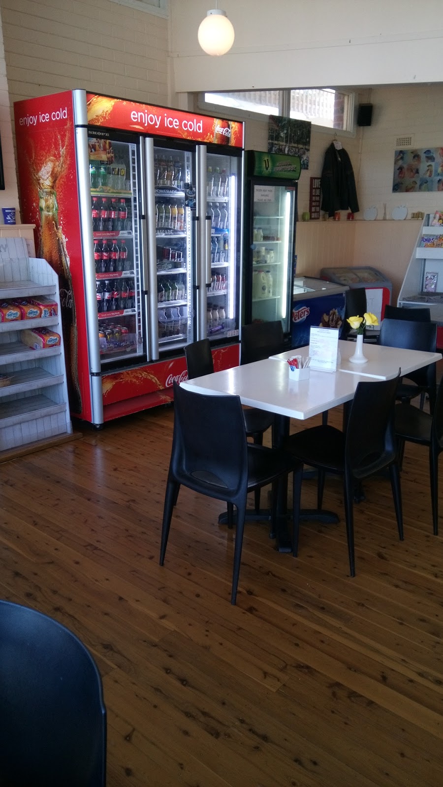 Alpine Cafe Ⓜ | cafe | Scott St, Khancoban NSW 2642, Australia