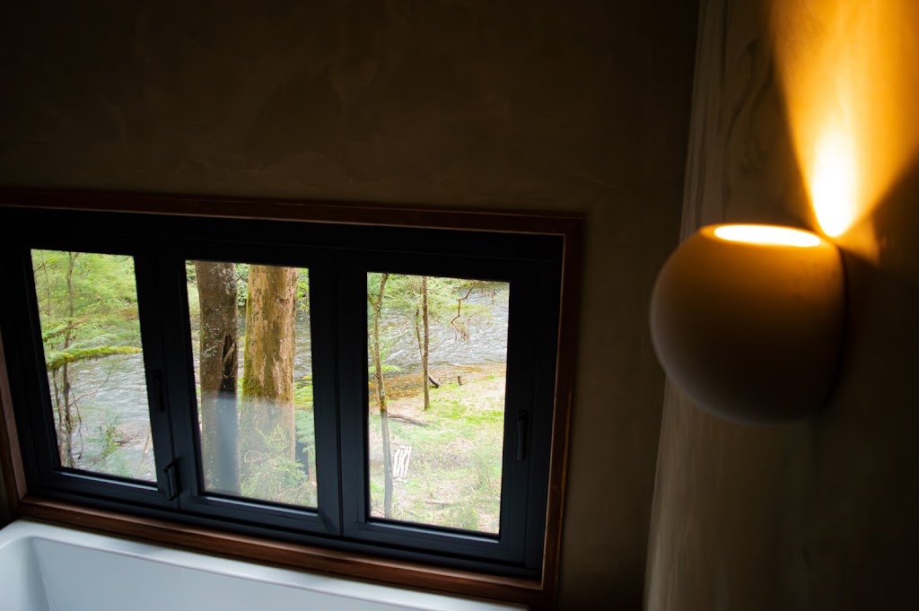 Yarra Valley Bathhouse | 475 Woods Point Rd, Warburton VIC 4514, Australia | Phone: 0401 757 731