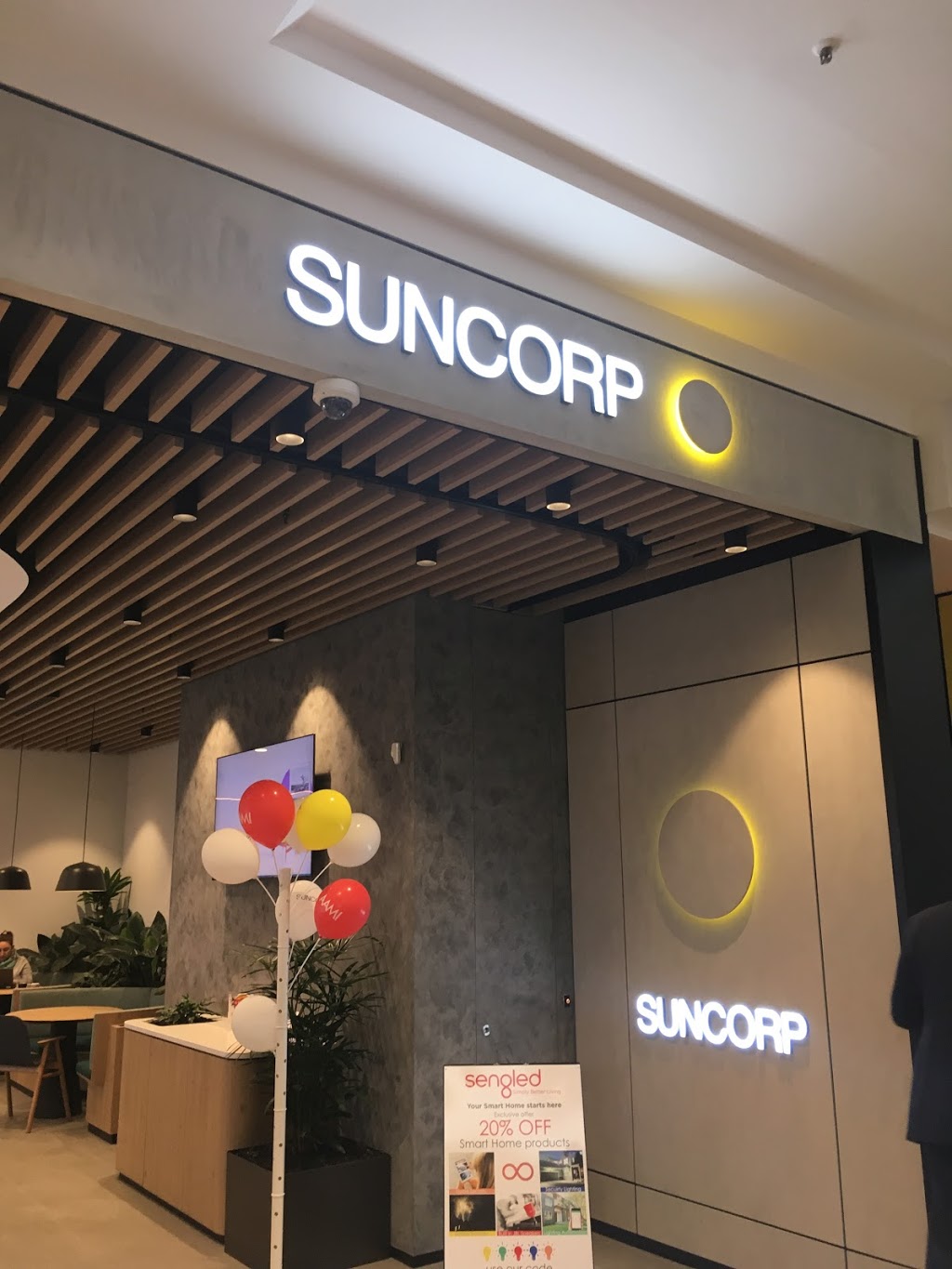 Suncorp Bank | Shop 225 Chadstone shopping centre, 1341 Dandenong Rd, Chadstone VIC 3148, Australia | Phone: (03) 9837 3044