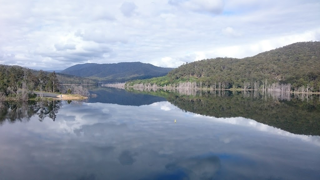 Eastern Boat Ramp |  | Range Rd, Advancetown QLD 4211, Australia | 0413797620 OR +61 413 797 620