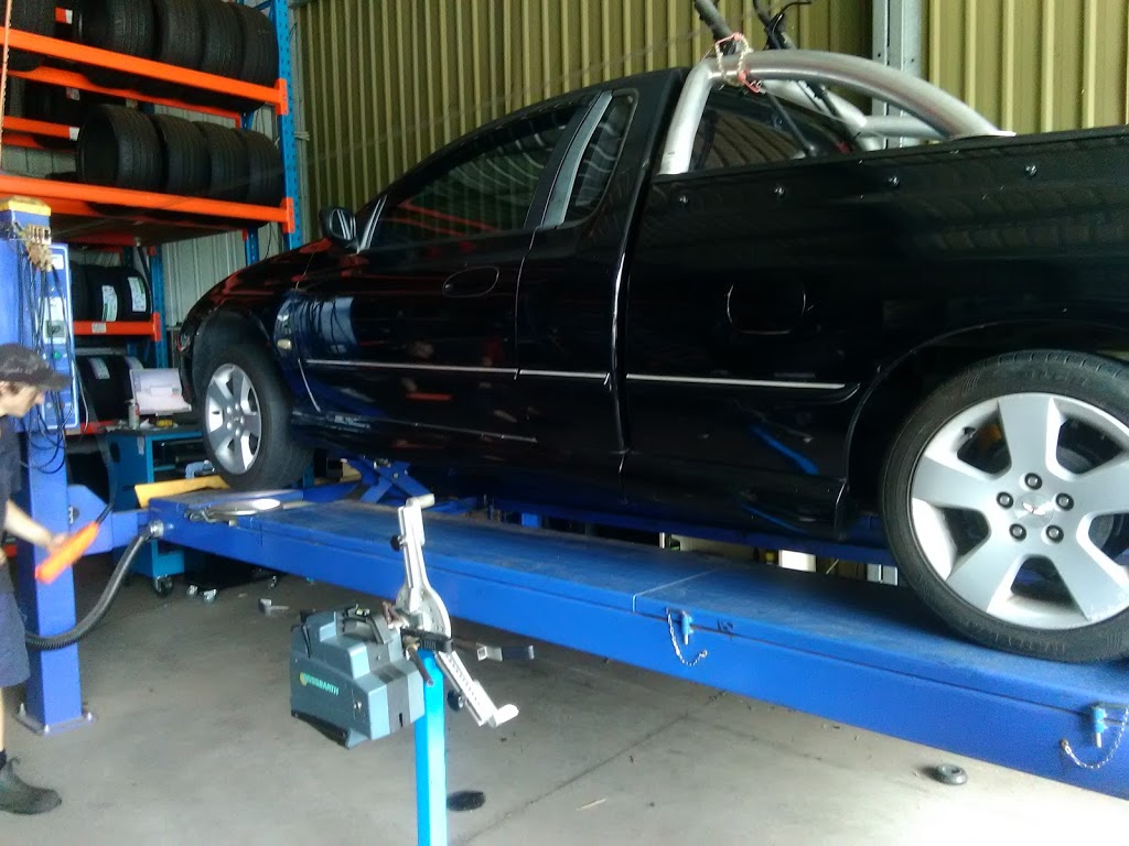 Springwood Tyre Service | car repair | 8 Peninsula Rd, Valley Heights NSW 2777, Australia | 0247512501 OR +61 2 4751 2501