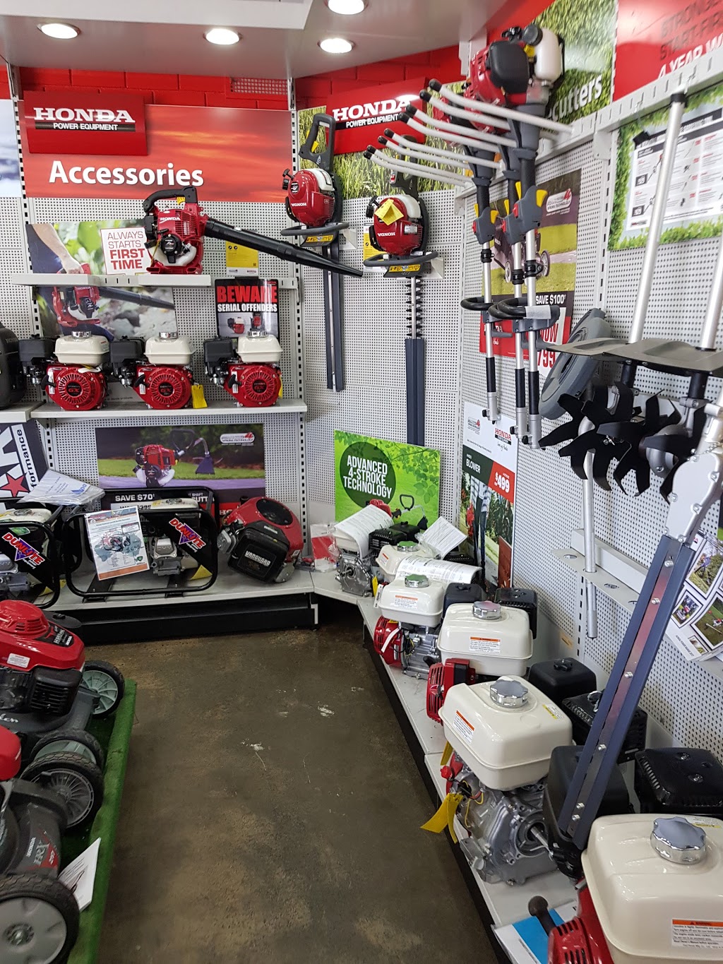 Pakenham Mowers & Chainsaws | 17 Bald Hill Rd, Pakenham VIC 3810, Australia | Phone: (03) 5941 1344