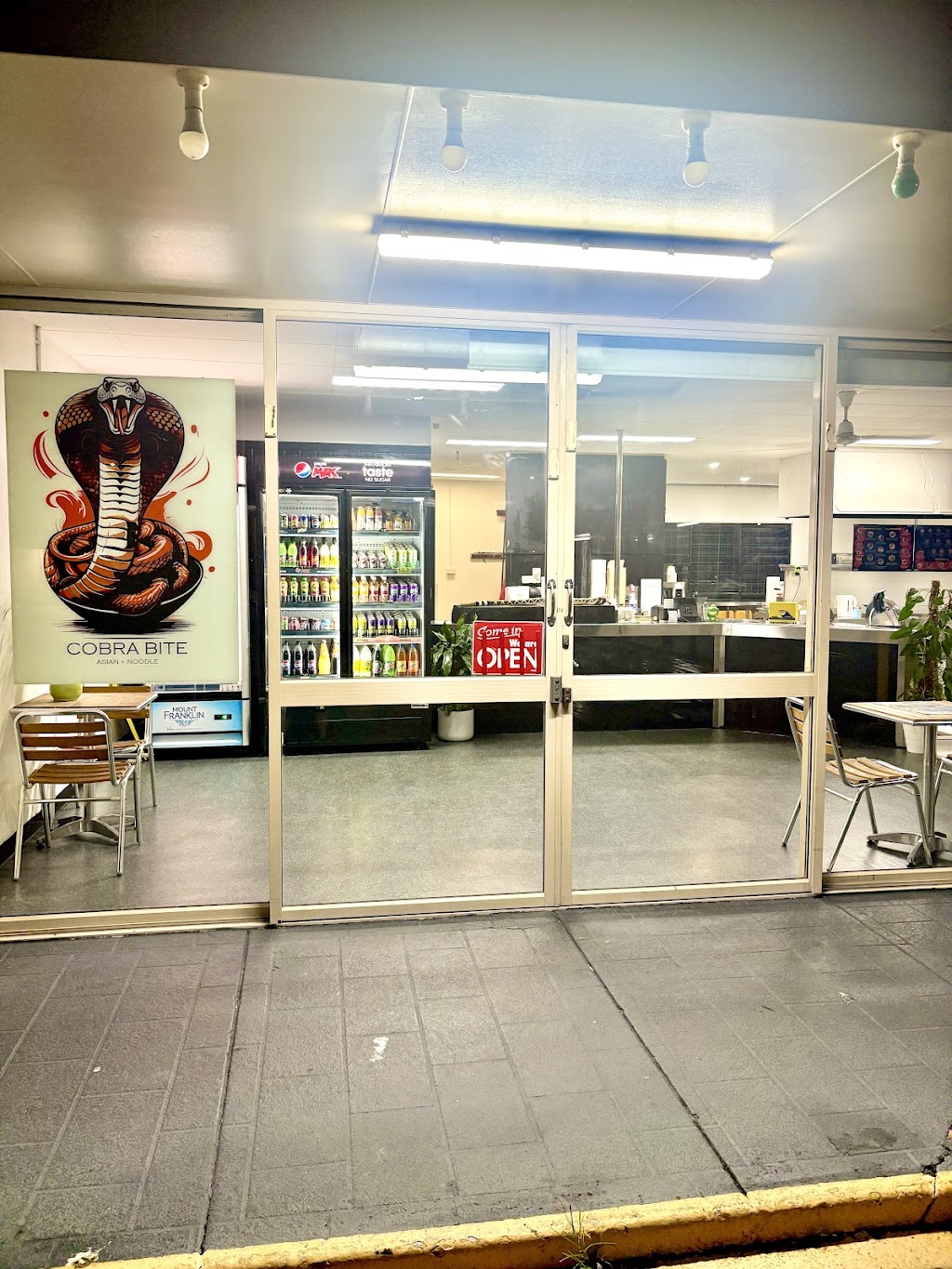 Cobra Bite Asian + Noodle | Unit 4-6/1 Regina Ave, Ningi QLD 4511, Australia | Phone: 0485 556 189