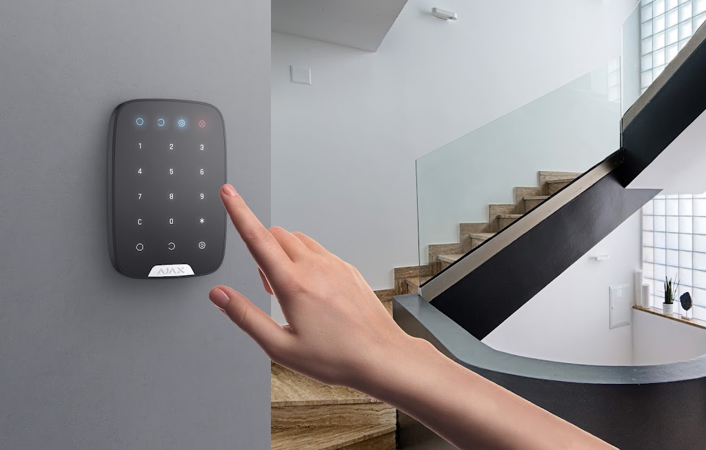 Professional Alarms | 46 Tolson Terrace, Ormiston QLD 4160, Australia | Phone: 1300 929 737