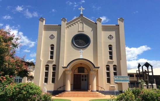 Saint Michaels Catholic Church | church | 64 Mill St, Gordonvale QLD 4865, Australia | 0740561187 OR +61 7 4056 1187