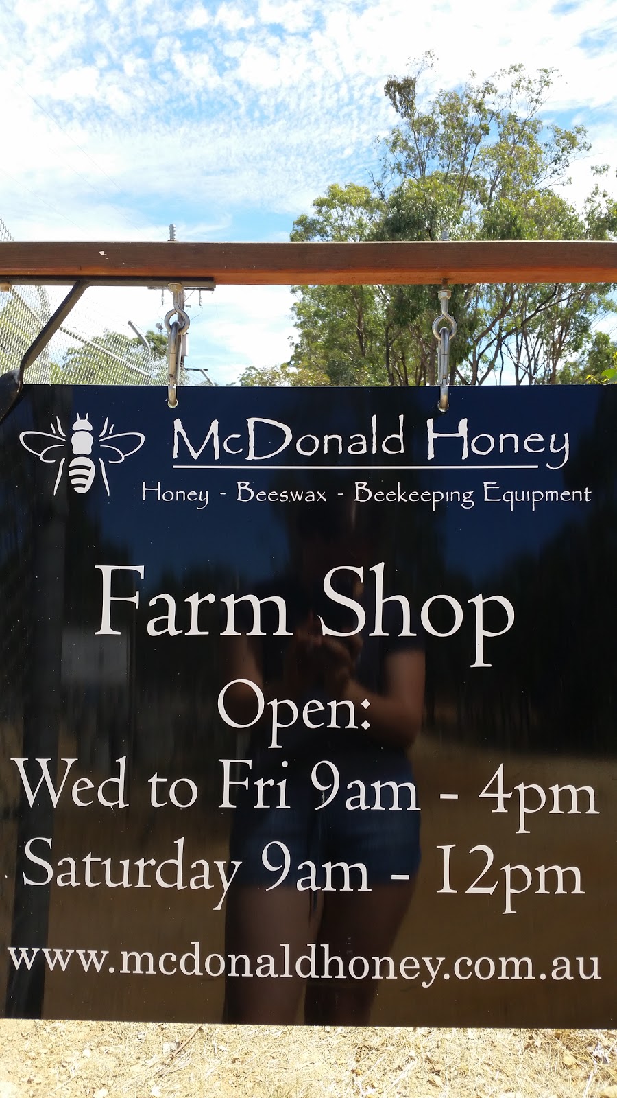 Castlemaine Honey |  | 15 Sawmill Rd, McKenzie Hill VIC 3451, Australia | 0354722842 OR +61 3 5472 2842