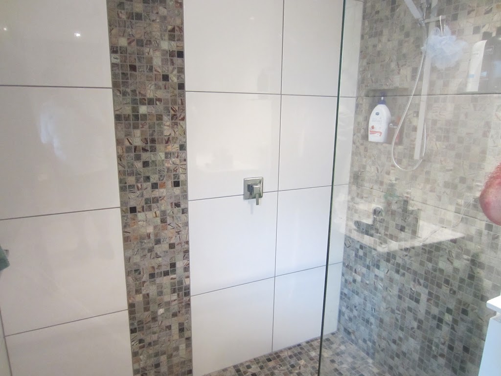 Vue Bathrooms | home goods store | 100 Lytton Rd, Bulimba QLD 4171, Australia | 0732179935 OR +61 7 3217 9935
