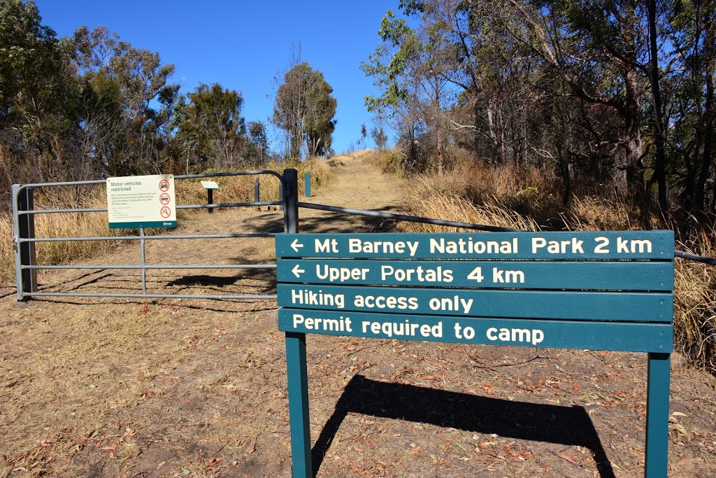Cleared Ridge Parking Area | park | Waterfall Creek Rd, Maroon QLD 4310, Australia | 137468 OR +61 137468
