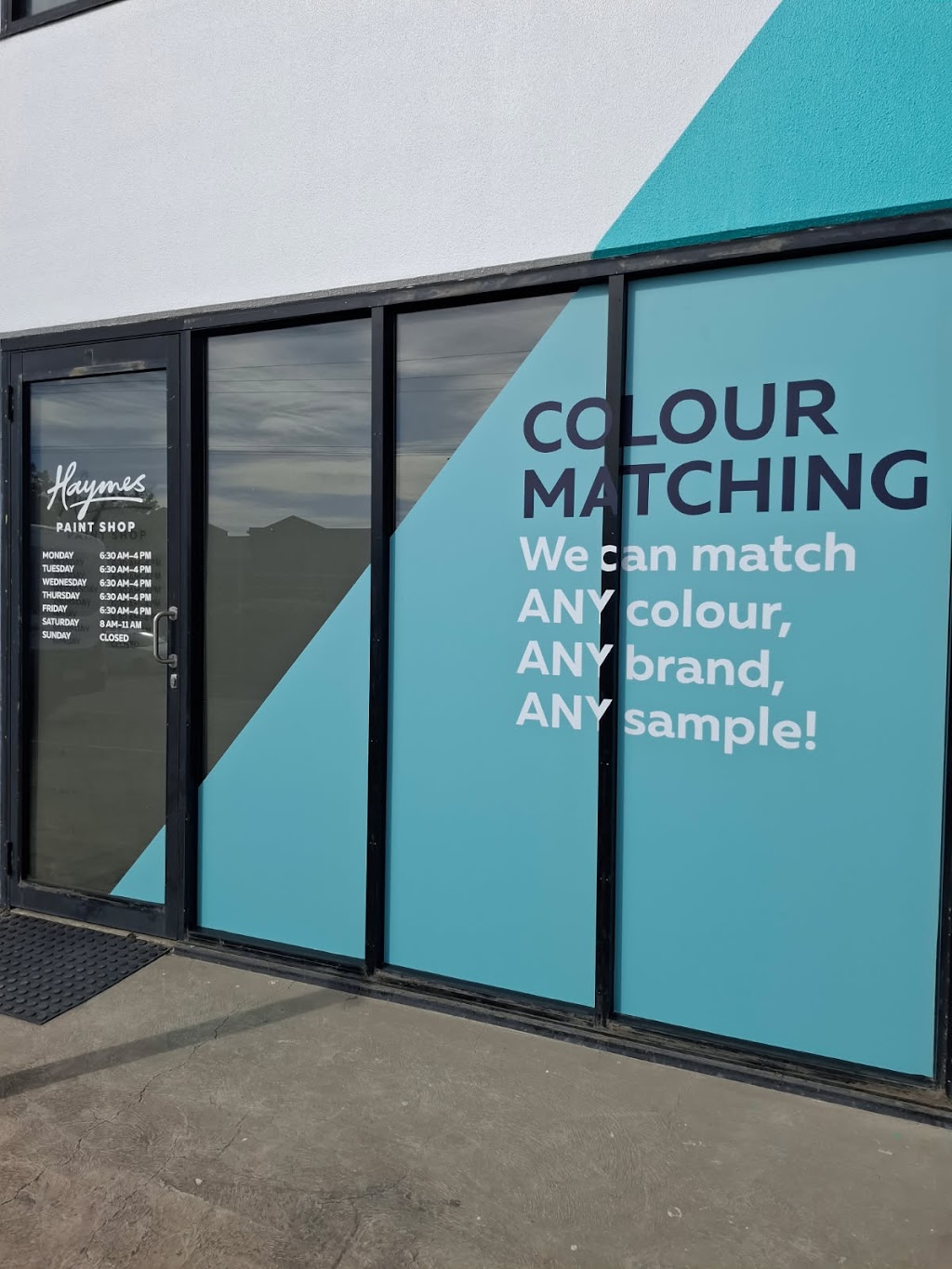 Haymes Paint Shop Albion Park Rail | 2/47 Durgadin Dr, Albion Park Rail NSW 2527, Australia | Phone: (02) 4093 1033