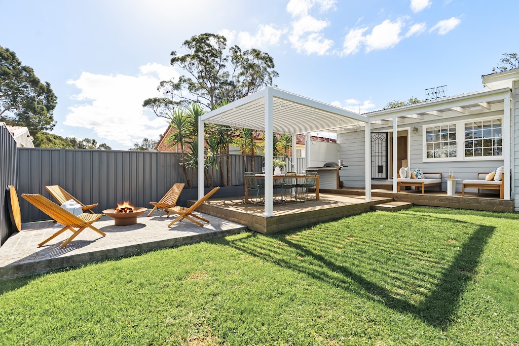 Saltbush house | 65 Kerry St, Sanctuary Point NSW 2540, Australia | Phone: 0439 355 500