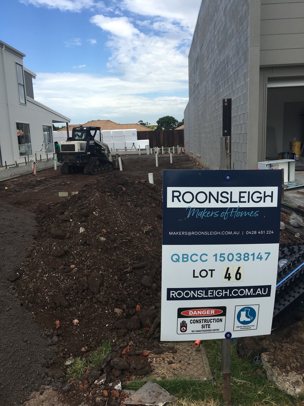 Roonsleigh Constructions / Sunshine Coast Builder | home goods store | 9/67 Buna St, Maroochydore QLD 4558, Australia | 0428451224 OR +61 428 451 224