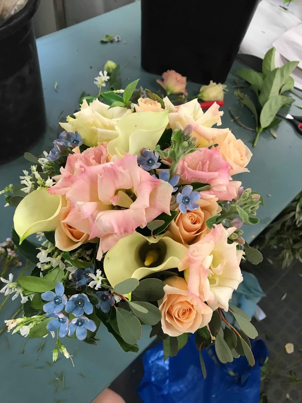 Samantha Flowers By Design | florist | 170 Marsden Rd, Kallangur QLD 4503, Australia | 0452043403 OR +61 452 043 403